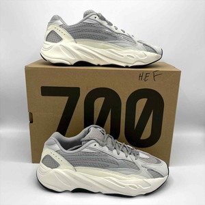 yeezy 700 static real