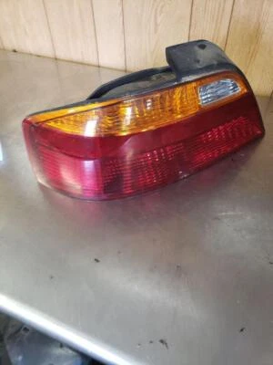 Conjunto de luz trasera izquierda ACURA TL 99 00 01 Foto 1 de 3
