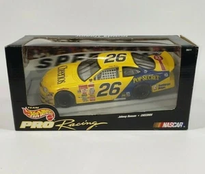 Coche de carreras Hot Wheels Pro Racing Johnny Benson #26 Cheerios Nascar 1:24 fundido a presión  - Imagen 1 de 5