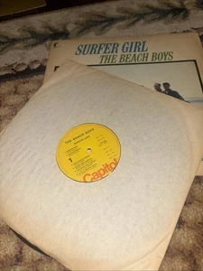 The Beach Boys - Surfer Girl, Capitol SM-1981 Yellow Label Very Good Vinyl - Picture 1 of 4