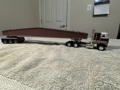 Тяжелые самосвалы Corgi Premier США 55401 International Transtar с балочной нагрузкой - Изображение 1 из 4