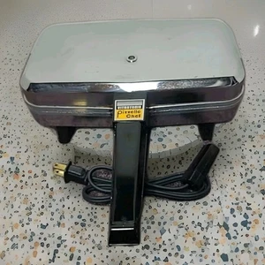 Pizzelle Chef 300A Italian Cookie, Waffle Maker VTG 900W Vitantonio WORKING VGC - Picture 1 of 9