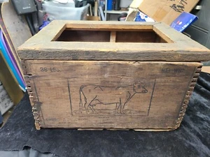 Caja de madera antigua marca Dwight’s Cow caja con detalle de paloma falta tapa 16"X 12"X9,5" - Imagen 1 de 7