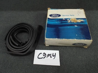 NOS LH Fender Skirt Seal 1969 1970 Mercury Marauder X100 390 429 69 70 Ford Part - Image 1 of 4