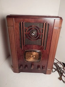 Rare 1936 EMERSON D140 Tombstone Table Model Tube Radio Cyclop Tuning Eye Works - Picture 1 of 10