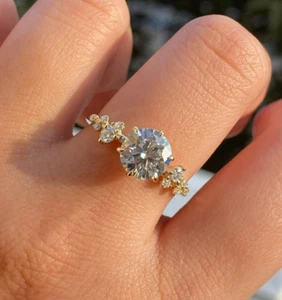 IGI Certified 2.20CT Round Cut Lab Grown Diamond Engagement Ring Cluster CVD Rin - Picture 1 of 11