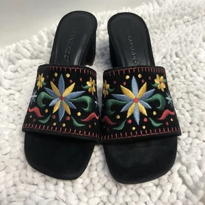Bernardo Floral Embroidered Black Suede Open Toe Slide Sandal Y2K Size 6 - Picture 1 of 6