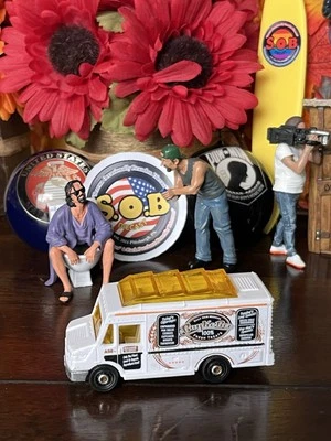 Matchbox Chowmobile BayKeRee Food Truck White Diecast Used NM Condition - Image 1 of 4