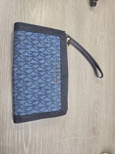 MICHAEL Michael Kors Denim Blue Signature Fabric Double Zip Wallet - Picture 1 of 3