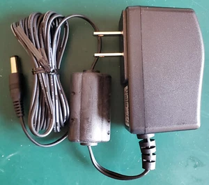 CUI Inc Power Supply 3A-161WU24 24VDC .625A EPS240063UH-P5P-SZ - Picture 1 of 3