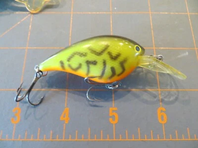 Crankbait vintage Blakemore Flo Thru Trouble Shooter - amarillo y negro - 3 pulgadas Foto 1 de 4