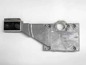 Ryobi BT3000 BT3100 Supporto guida staffa di montaggio motore B - Foto 1 di 9