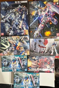 Lot of 7 or 8 - Gundam Models 1/100 & 1/144, RX-0 Unicorn, RX-78-2 Gundam... - Bild 1 von 17