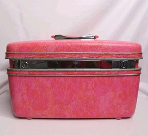 Vintage 60s Samsonite Silhouette Barbie Marbled Pink Make Up Train Case w/ Key - Picture 1 of 18