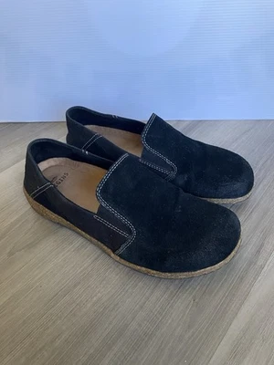 Earth Origins Womens Size 8.5  Slip-On Women's  Black Suede  Shoes~ - Image 1 of 4