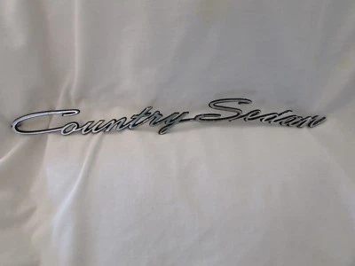 Табличка/эмблема с надписью «Country Sedan» Ford - Изображение 1 из 4