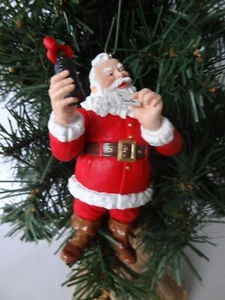 HALLMARK KEEPSAKE Welcome Guest "Coca Cola'' Santa. Hanging Ornament - Picture 1 of 6