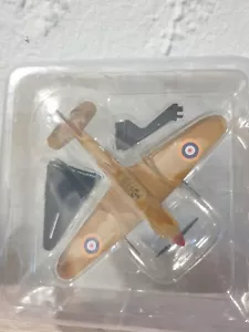 Hawker Hurricane aviatore leggende metallo modello finito aereo 1:95 militare - Foto 1 di 2