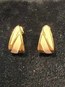 Vintage Monet Earrings Gold Tone with Beige Enamel Post Style - Picture 1 of 3