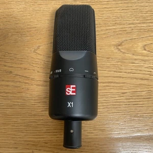 sE Electronics 'X1 S' XLR Microphone (with shock mount / pop screen ) - Picture 1 of 6