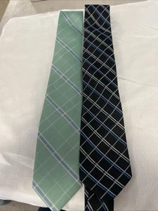 Cravatta Haggar blu stampa geometrica 100% seta cravatta collo verde 100% poliestere - Foto 1 di 3