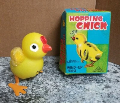 Juguete de cuerda de hojalata vintage Fuji Press Kogyosho Co Hopping Chick 593 con caja Japón nuevo en caja Foto 1 de 4
