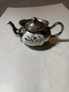 Prince Kensington Ceramic Floral Lided Tea Pot 10 X 5 In. Some Bottom Crazing!!! - Picture 1 of 4