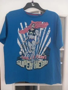 Super Hero T Shirt Size XL Good Clean Condition From Smoke Free Home - Picture 1 of 3