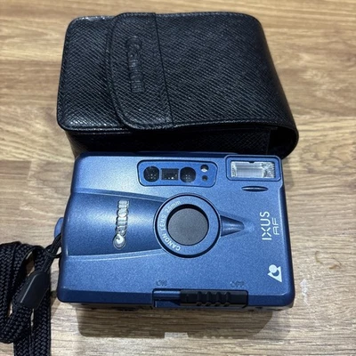 Cámara fotográfica compacta azul para apuntar y disparar Canon IXUS AF IX240 sin usar Foto 1 de 4