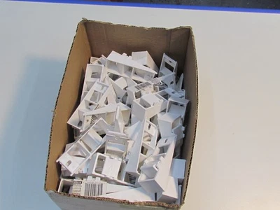 Amerimax vinal half round 5 in x 1 ft gutter hanger perfect for uneven fascia 25 - Image 1 of 4