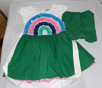 Vestido arco iris y pantalones cortos verdes August Boutique para niñas talla 8 mezcla de lino Foto 1 de 4