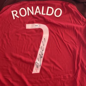 cristiano ronaldo signed Auto jersey Nike Authentic Psa/Dna Portugal - Picture 1 of 7