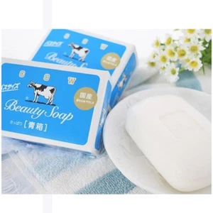 Sapone di bellezza marca mucca blu 85 g x 3 - barretta idratante giapponese per la cura della pelle - Foto 1 di 2