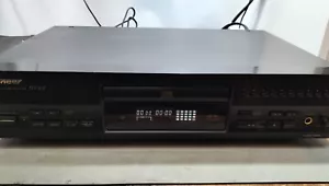 Pioneer PD207 CD Player - Picture 1 of 6