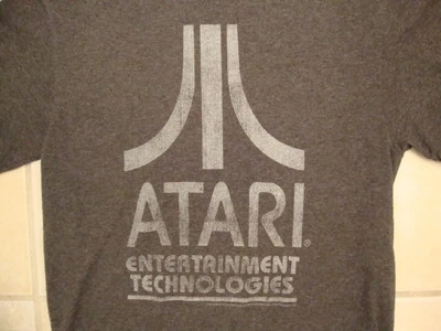 Camiseta console arcade videogames originais Atari Entertainment Technologies P - Imagem 1 de 2