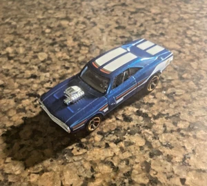 Hot Wheels ‘70 Dodge Charger R/T #249 HW '20 Muscle Mania 5/10 Blue Loose VHTF! - Picture 1 of 3