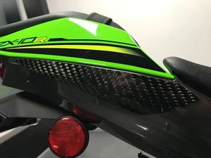 R&G Tail Sliders Carbon Fibre for Kawasaki ZX10R 2016 - 2020 - Picture 1 of 1