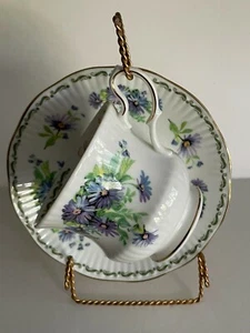 QUEENS TASSE & UNTERTASSE SEPTEMBER BONE CHINA ENGLAND WILD FLOWER - Bild 1 von 6