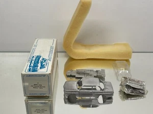 MINICHAMPS 3 BMW 2002 GS TUNING EUROPA MOBIL 1974-1:43- UNBUILT METAL KIT IN BOX - Picture 1 of 9