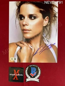 Neve Campbell autographed signed 8x10 photo Beckett COA Sexy model pose - Picture 1 of 8