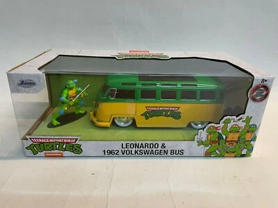Jada Toys TURTLES NINJA Volkswagen Bus T Avec Figurine Leonardo 1/24 253285000 - Photo 1/2