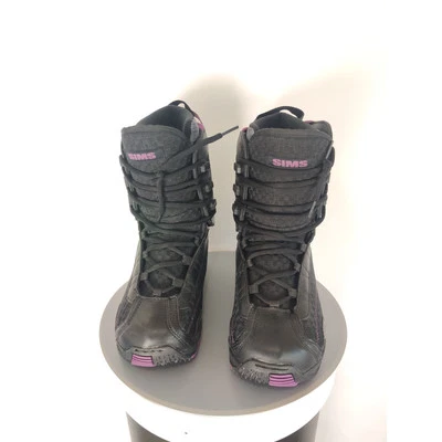 (V) SIMS WOMEN'S OMEN SIZE US 7 SNOWBOARD BOOTS ALL BLACK w/ PURPLE - Image 1 of 4