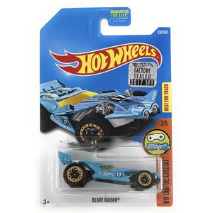 Hot Wheels 2017 Digital Circuit - Blade Raider (Baby Blue) #334 - Picture 1 of 3