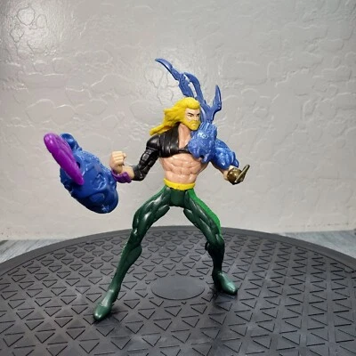 Kenner DC Total Justice Aquaman 1996 Vintage 5" Adjustable Action Figure Loose - Image 1 of 4