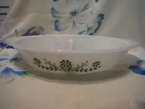 VTG GLASBAKE OVAL DIVIDED CASSEROLE DISH BOWL WHITE W/GREEN FLOWERS - Picture 1 of 10