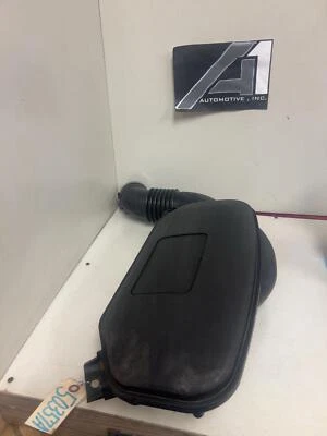 Resonador Subaru Legacy Outback 2010-2014 con tubo 2,5 L sin turbo alimentación emisiones OEM Foto 1 de 4