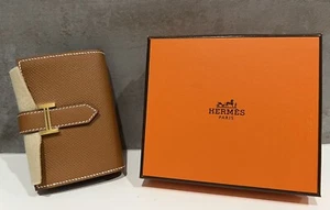 Hermes Bearn Mini Wallet (Epsom Leather) In Gold with Gold Hardware - Brand New - Picture 1 of 6