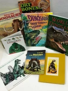 Dinosaurs and Prehistoric Mammals LOT of 8 Children's Books for Ages 9-12 years - Picture 1 of 7