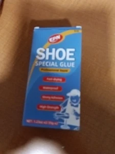 ESPN Shoe Glue - Picture 1 of 4