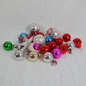 Vintage Christbaumschmuck, Retro Kunststoff Metall Kugeln x24 - Bild 1 von 12